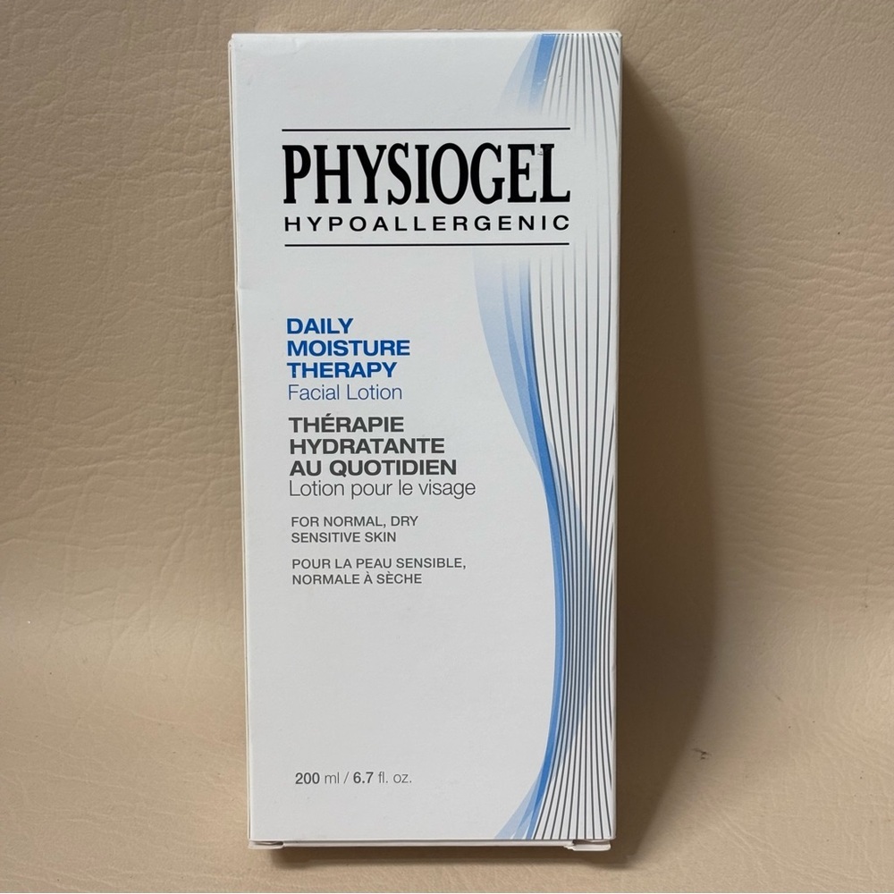 Physiogel Daily Moisture
Therapy Facial Lotion 6.7 fl. oz 200 ml